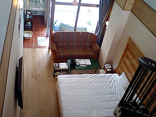 愛媛県松山市北条/HOTEL COSTA （コスタ北条）/302号室/2階から見下ろした部屋